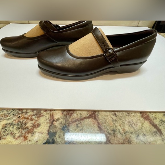 SAS NIB Maria Dark Brown 9N - Picture 4 of 6